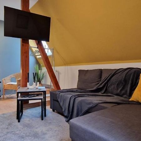 Central-Living Yellow - Wifi - Netflix - City Essen Extérieur photo
