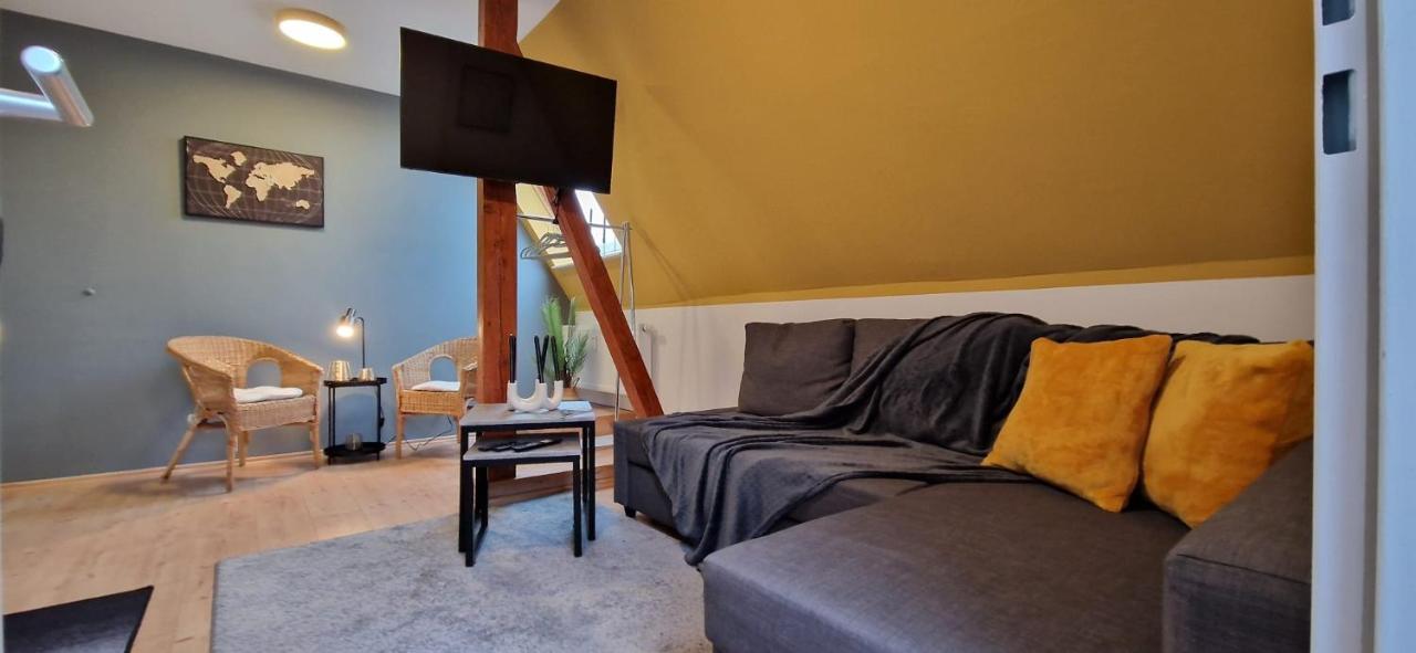 Central-Living Yellow - Wifi - Netflix - City Essen Extérieur photo