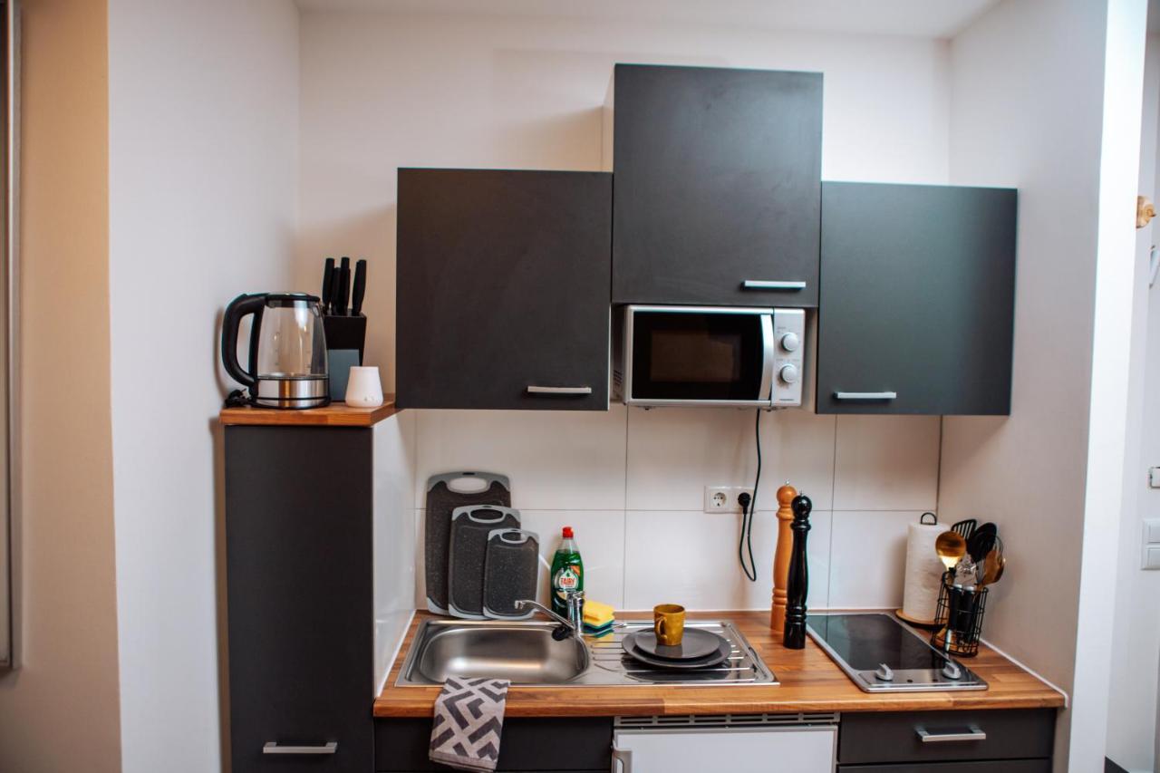 Central-Living Yellow - Wifi - Netflix - City Essen Extérieur photo