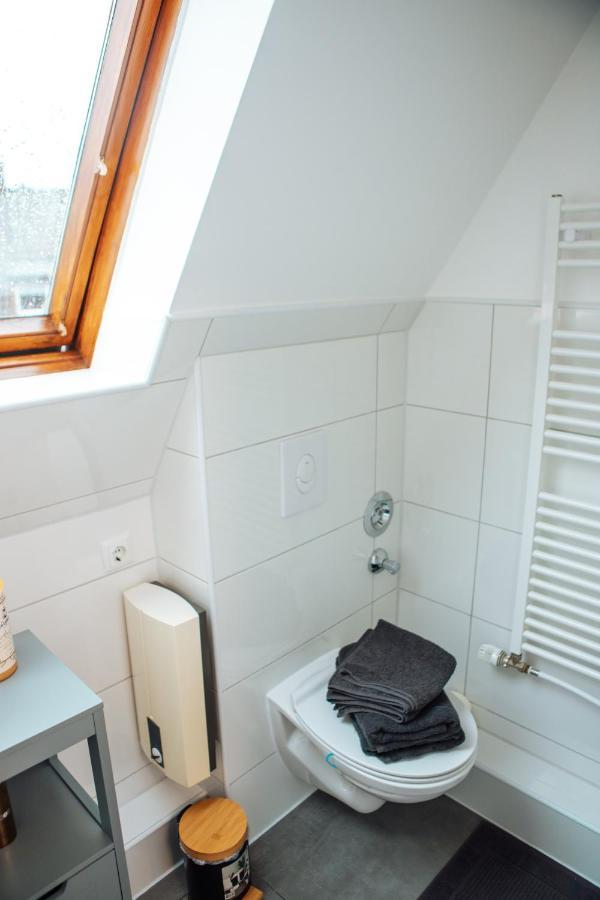 Central-Living Yellow - Wifi - Netflix - City Essen Extérieur photo