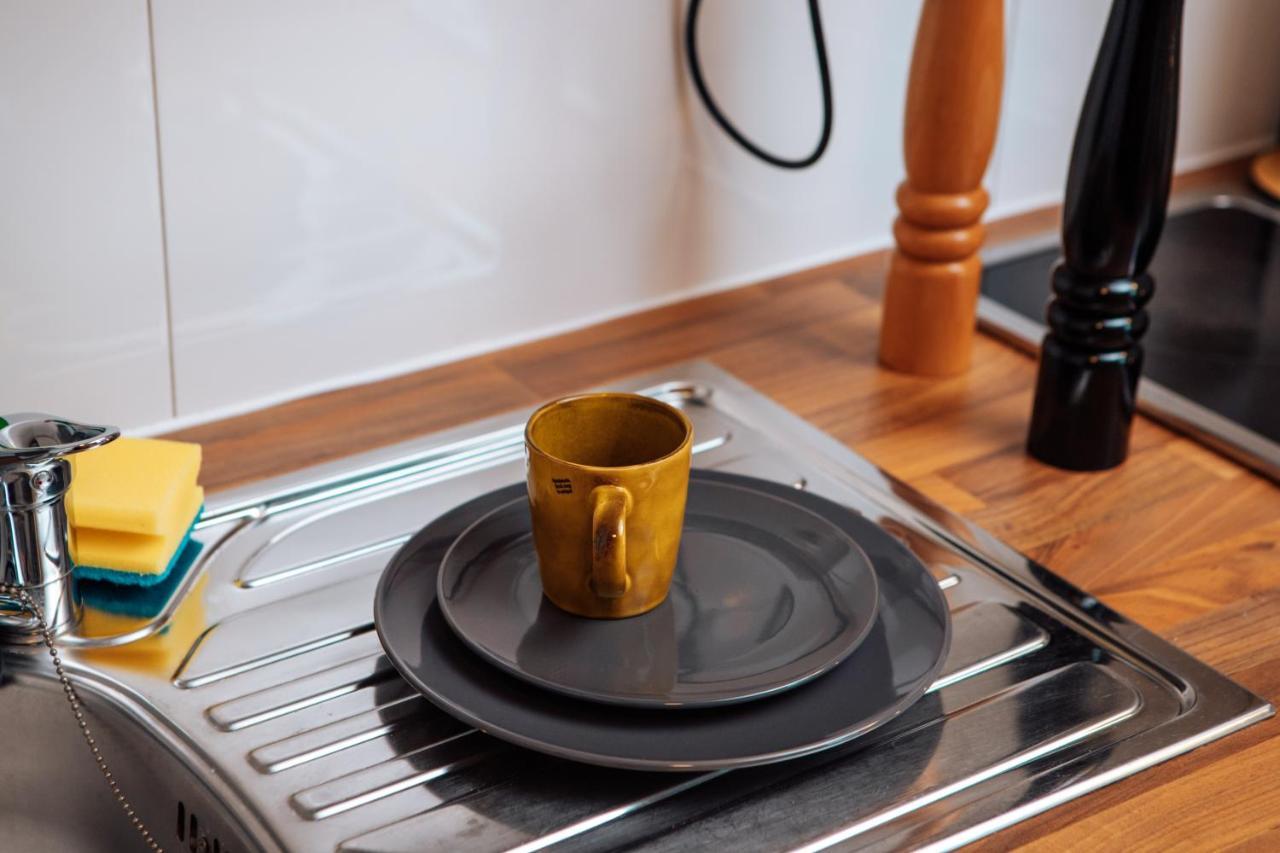 Central-Living Yellow - Wifi - Netflix - City Essen Extérieur photo